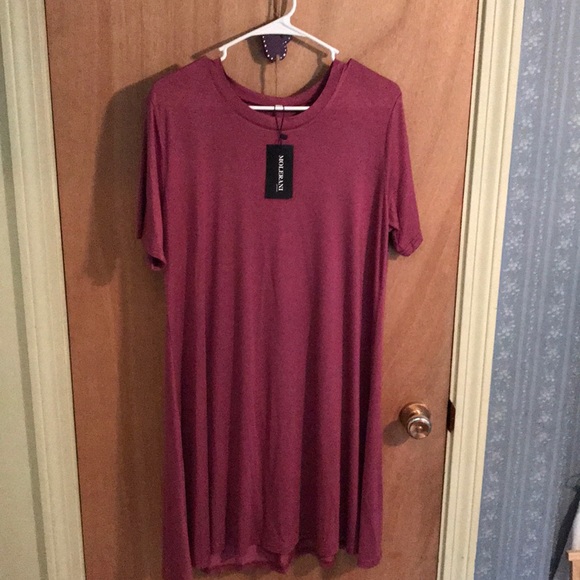 Molerani Dresses & Skirts - Short sleeved midi dress